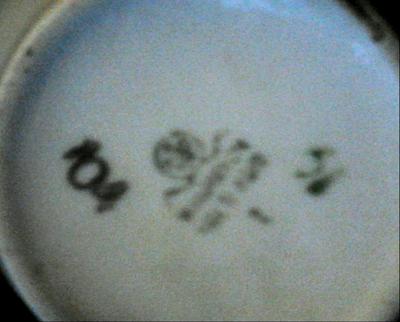 Mark Pottery Mark - Crest Within A Circle, Two Wavy Lines, W A L? - On 